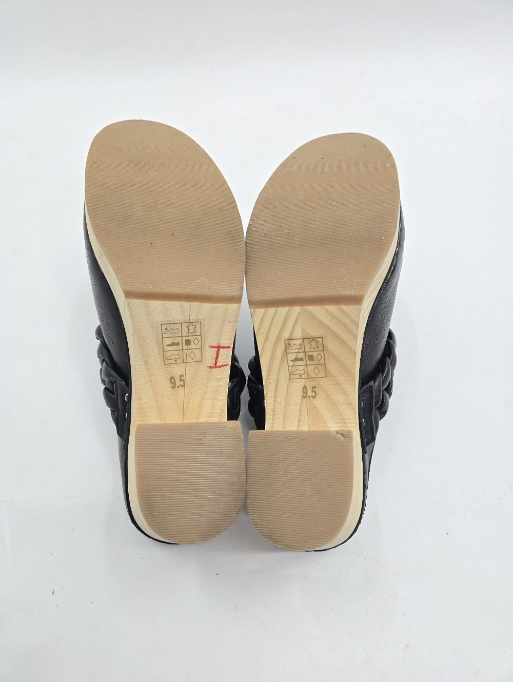 Dolce Vita Hila Black Leather Clogs - Picture 11 of 14